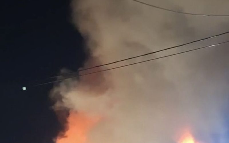 В Новокуйбышевске загорелась пятиэтажка на Молодёжной: огонь охватил кровлю — Самарское информбюро