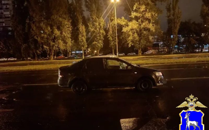 За сутки в Самарской области произошло 8 ДТП: в Тольятти сбили пешехода, в Челно-Вершинах столкнулись УАЗ и ВИС — Самарское информбюро